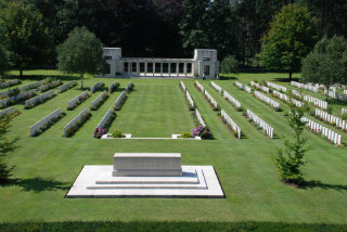 Buttes New British Military Cemetery